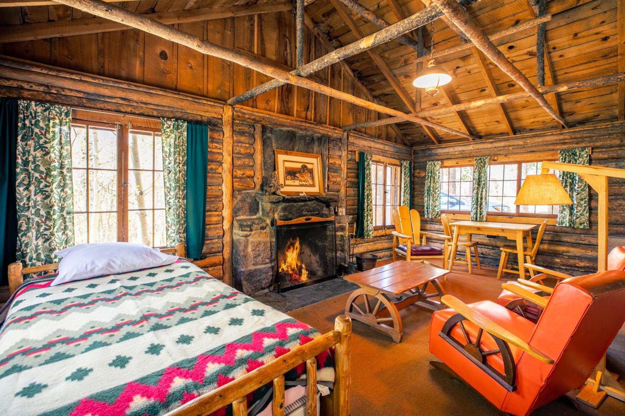 The Meeker Park Lodge Allenspark Buitenkant foto